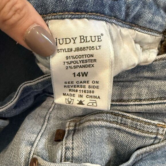 Judy Blue Jeans Women Size 14 W Wide Leg Plus Cropped STYLE# JB88705 LT - Picture 6 of 6